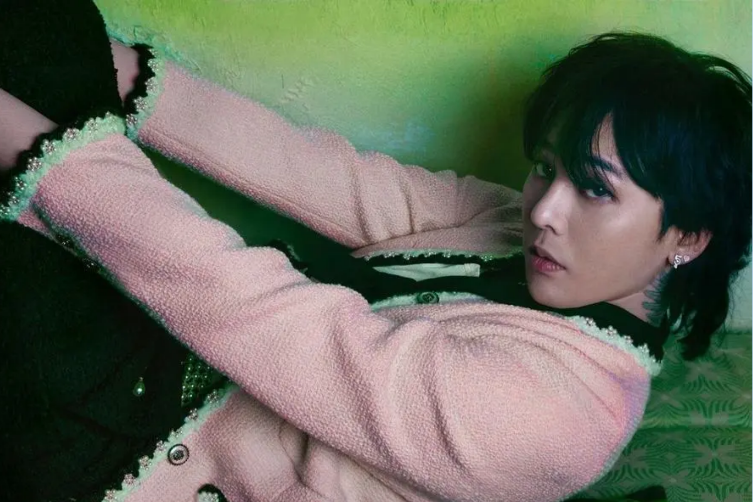 G dragon フォトAND CD G-DRAGON se prepara para lançar álbum completo no início de