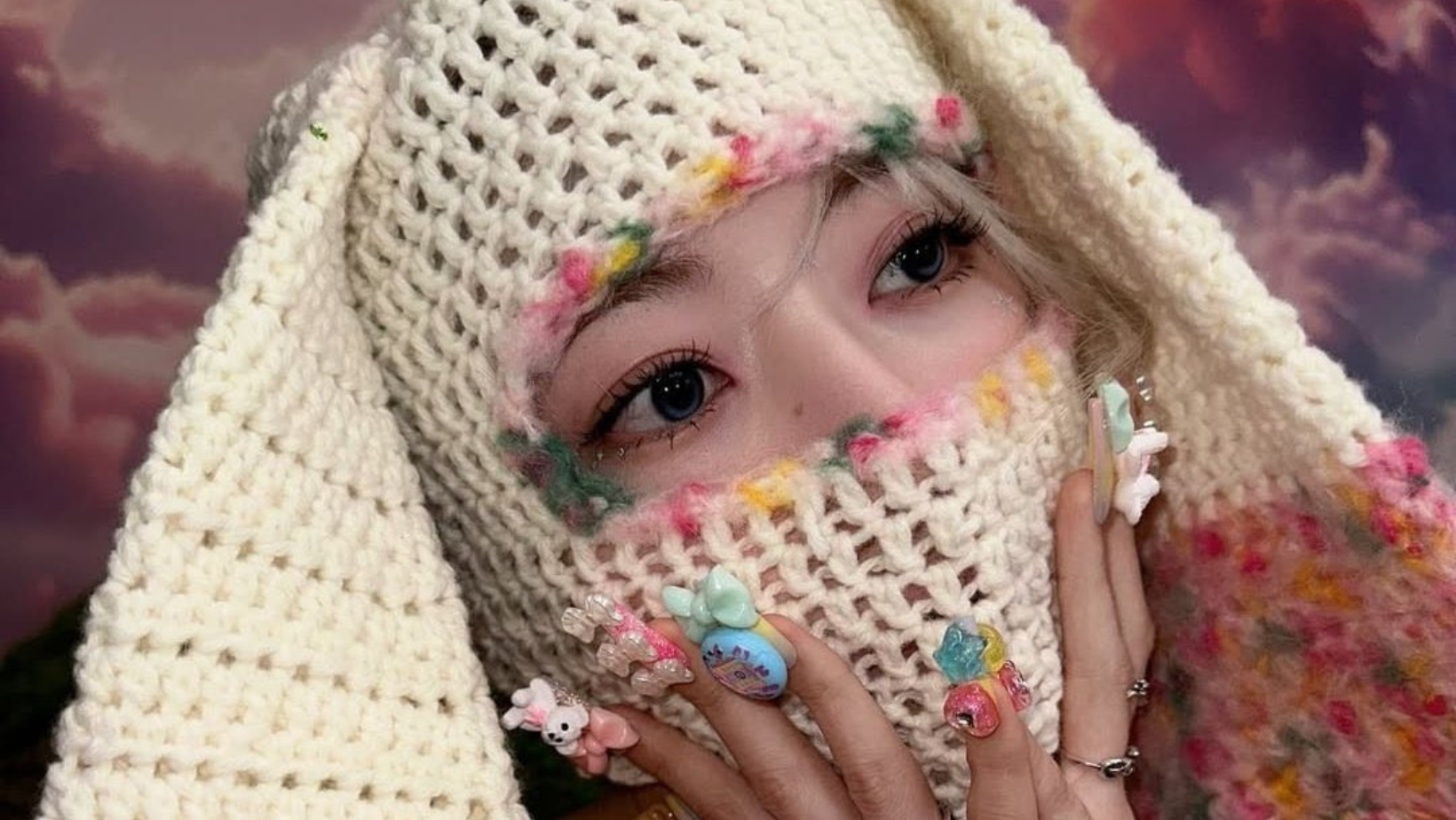 Sakura (LE SSERAFIM) lançará sua própria marca de crochê – HIT