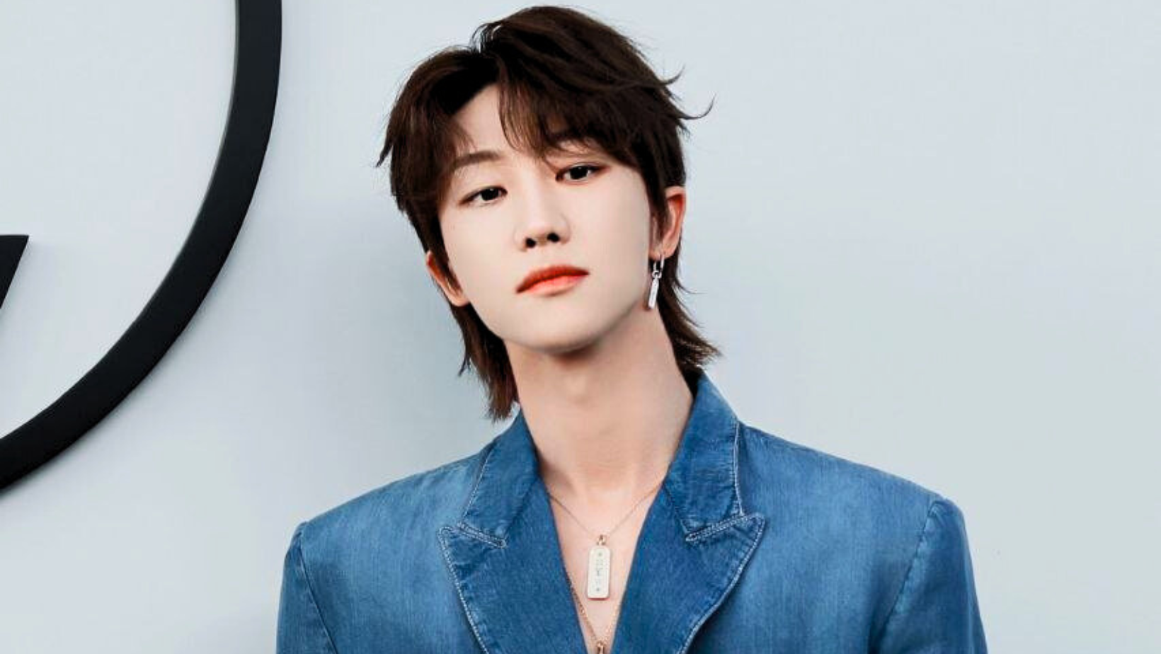 THE8 (SEVENTEEN) participa da produção musical do desfile da Louis