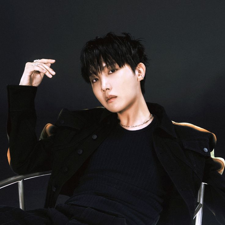 BIGHIT MUSIC confirma retorno solo do j-hope para março – HIT!Magazine