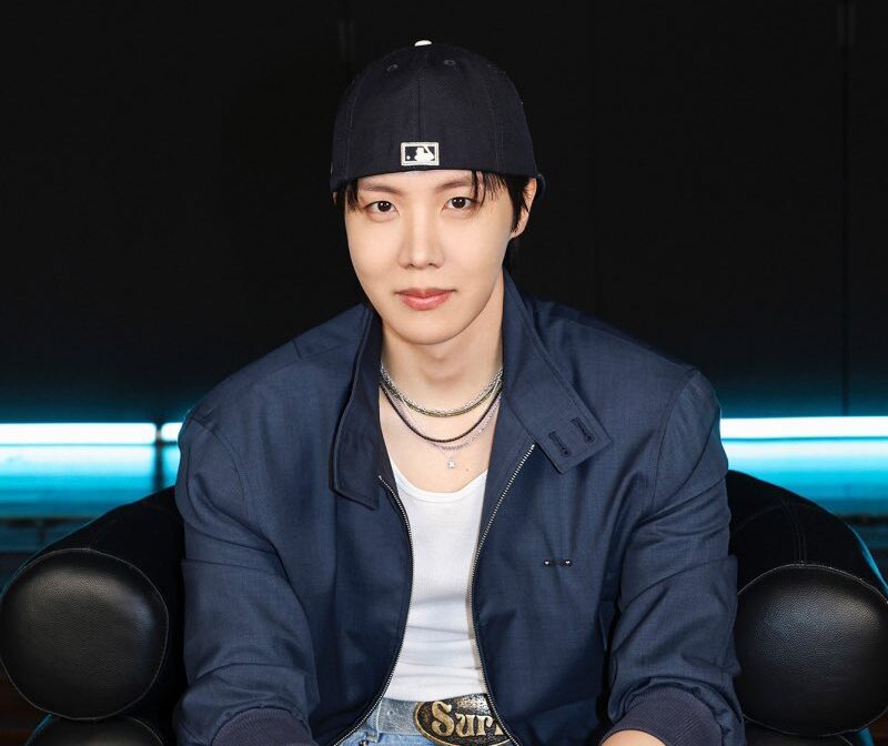 Do museu ao palco: j-hope brinca com a arte do amor em seu novo