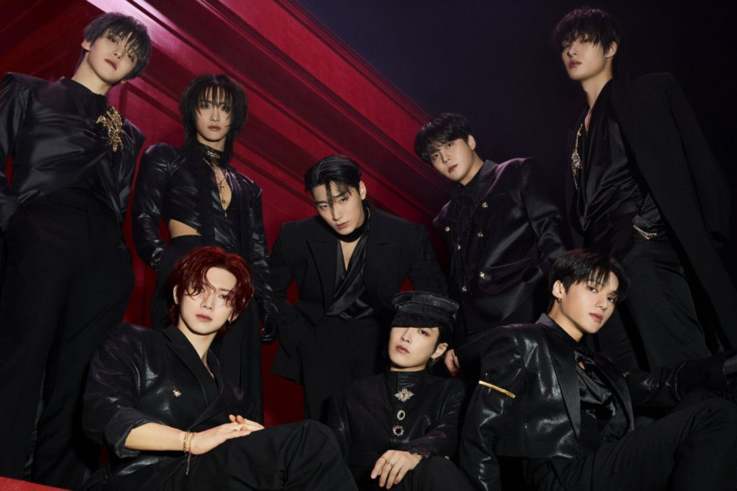 ATEEZ te convida para mergulhar na fantasia e se entregar aos