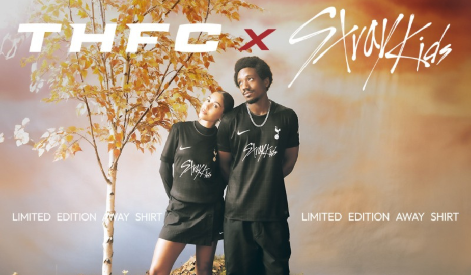 Stray Kids x Tottenham Hotspur: grupo celebra shows com camisa